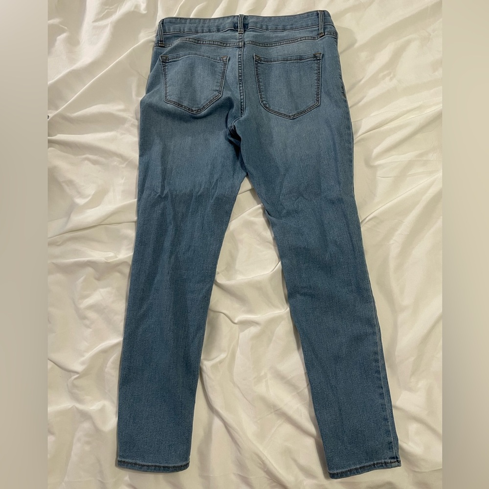 Old Navy Jeans- size 6 short